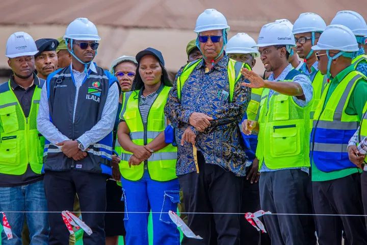 Waziri Kabudi aipongeza Halmashauri ya Jiji la Dar es Salaam kwa ujenzi wa shule za ghorofa